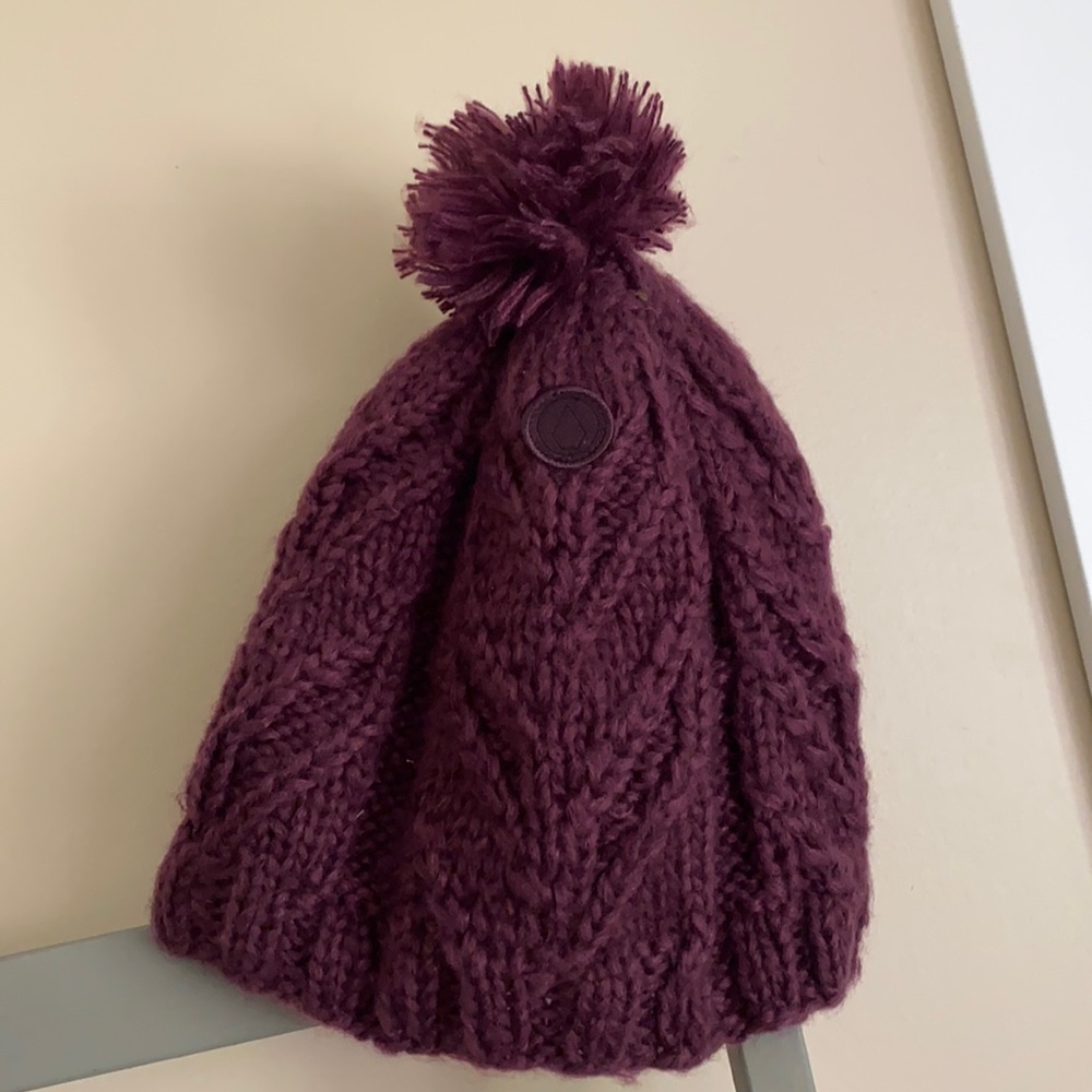 Volcom knit toque/beanie